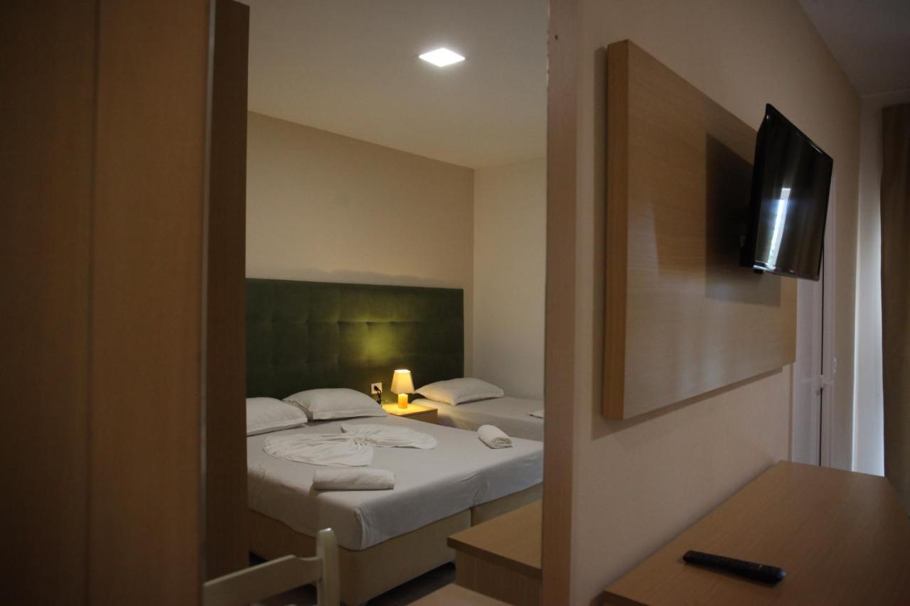 Freskia Resort Velipoja Kültér fotó